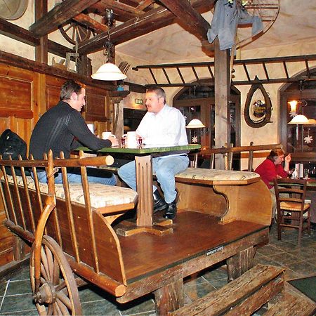 Hotel Zum Gruendle Oberhof  Εξωτερικό φωτογραφία