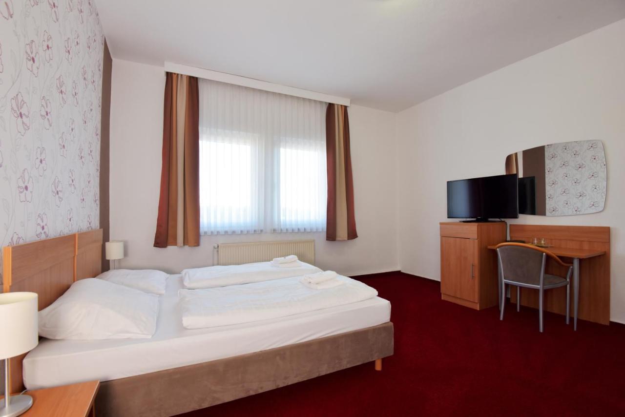 Hotel Zum Gruendle Oberhof  Εξωτερικό φωτογραφία