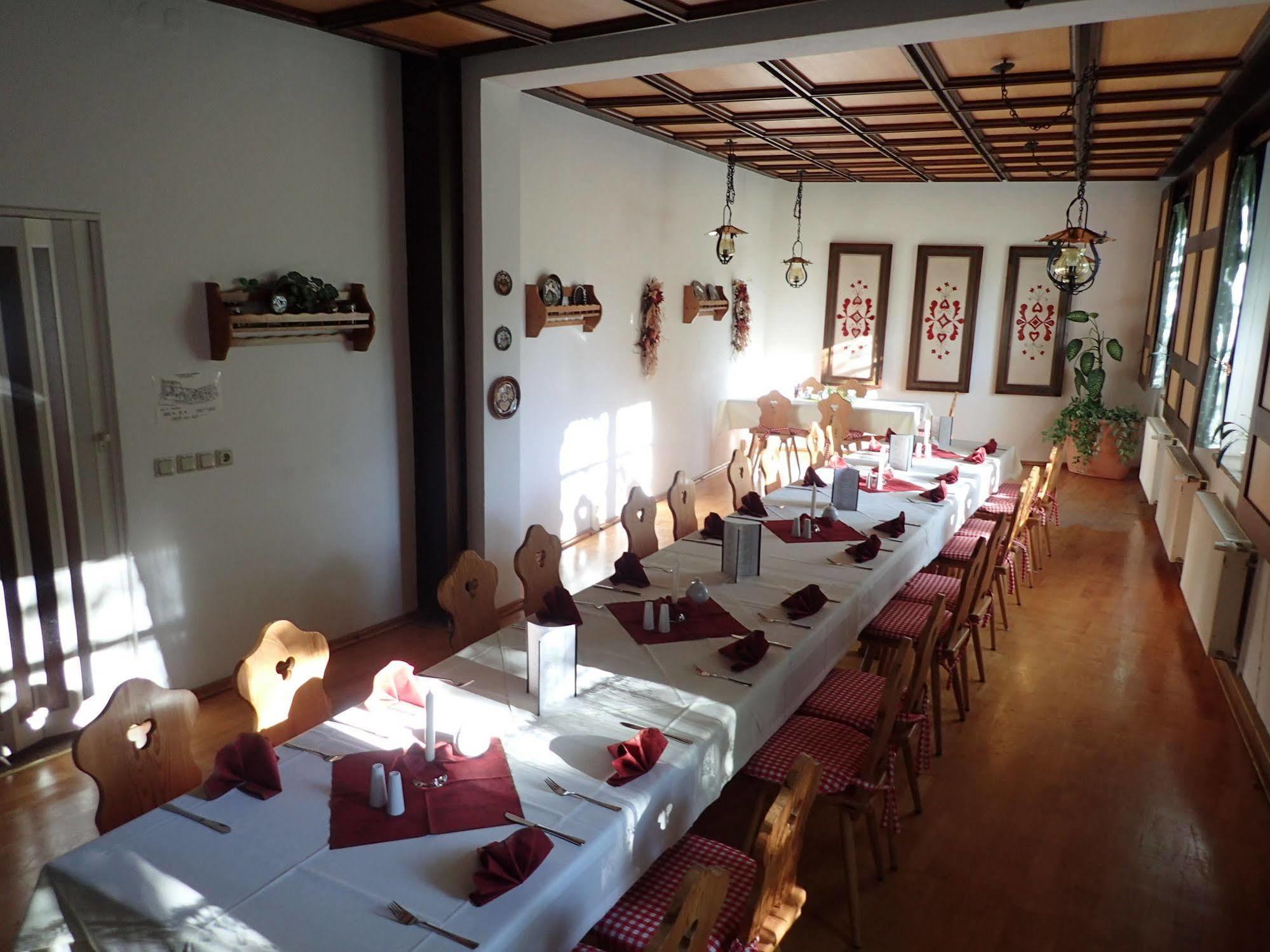Hotel Zum Gruendle Oberhof  Εξωτερικό φωτογραφία